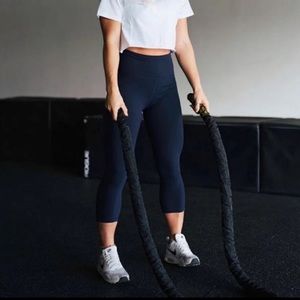 Zyia Active Navy Ascend Hi-Rise Capri Leggings 20" Size 4